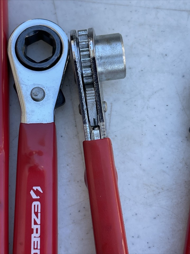 Terminal Rench Set Of E Z Red BK 4 RATCHETING SIDE TERMINAL WRENCH And 1 Pliers | eBay