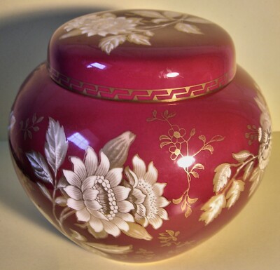 WEDGWOOD ''RUBIN TONQUIN'' INGWERGLAS, 14,5 cm (5,75 Zoll) HOCH, 15,3 cm (6 Zoll) Durchmesser