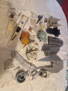 Vintage Star Wars job lot/bundle of ships/vehicles and miscellaneous spares