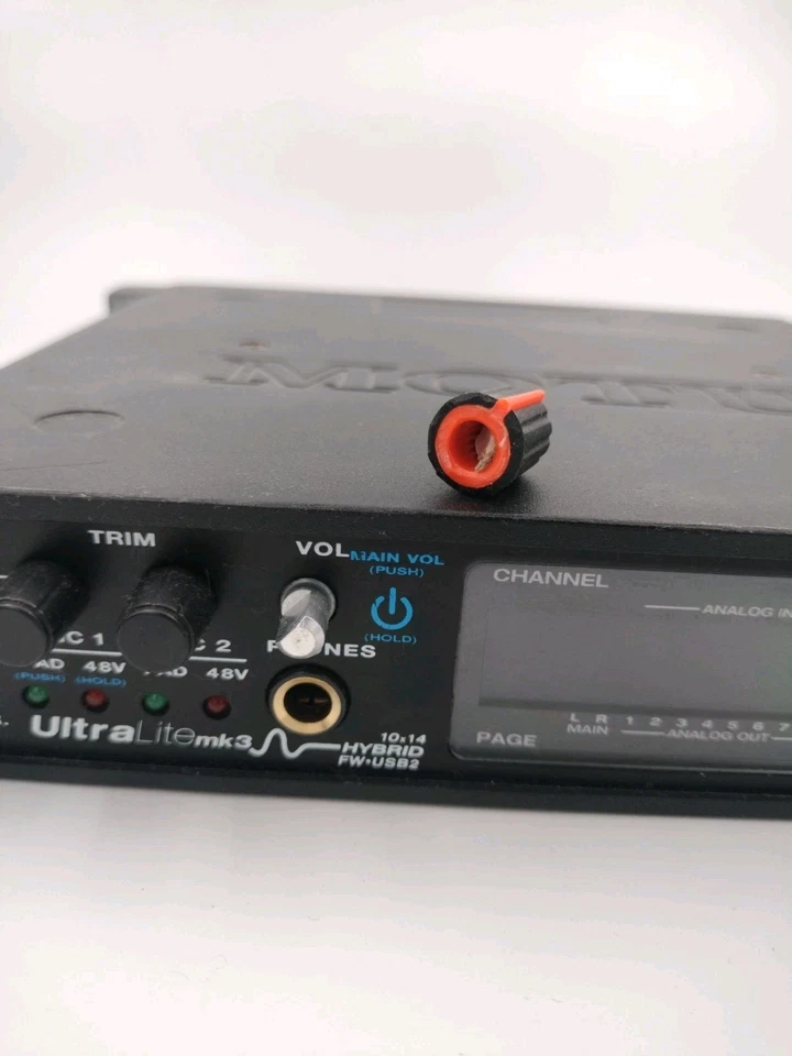 MOTU ULTRALITE-MK3 Hybrid Fw Usb2 - Image 2 of 4