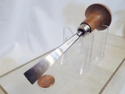 Pfeil Swiss Made Palm Wood Carving Gouge Chisel #3 Sweep 1/2'' Cut 5'' Long