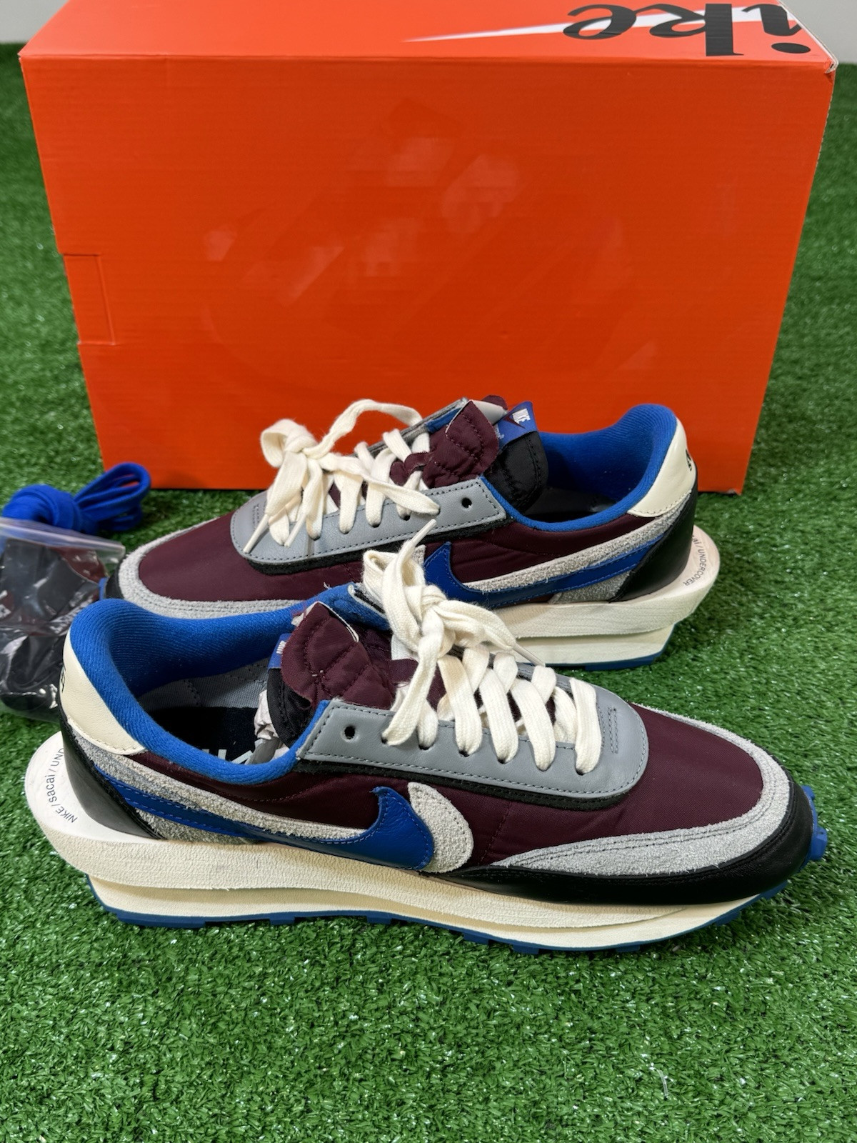 SACAI X NIKE Nike sacai x Undercover x LDWaffle Night Maroon Team Royal DJ4877 600 Uomo 10