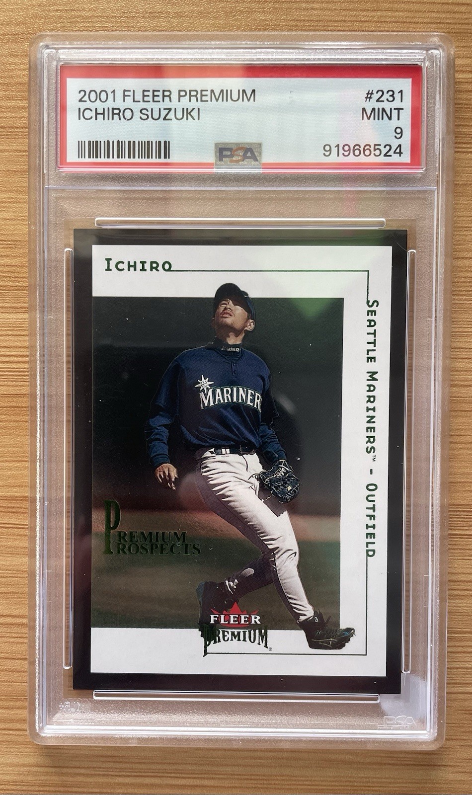 2001 Fleer Premium Ichiro Rookie Card PSA 9
