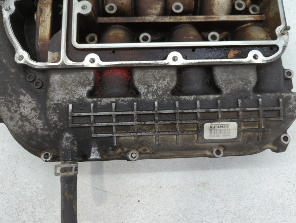 Cubierta de válvula de culata derecha Honda Pilot Passenger 2006 YJVDY Foto 3 de 4