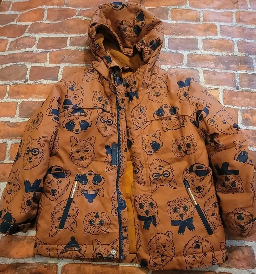 Cat & Jack Jungen gefütterter Mantel Gr. 5t braun Fuchs Waschbär kleine Flecken