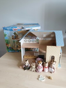 sylvanian families riverside lodge