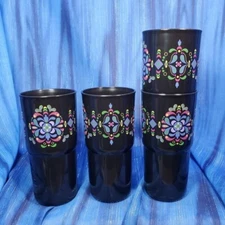 Tupperware 18 ounce TableTop Stacking Tumblers Set of 4 Black Kaliopi Pattern