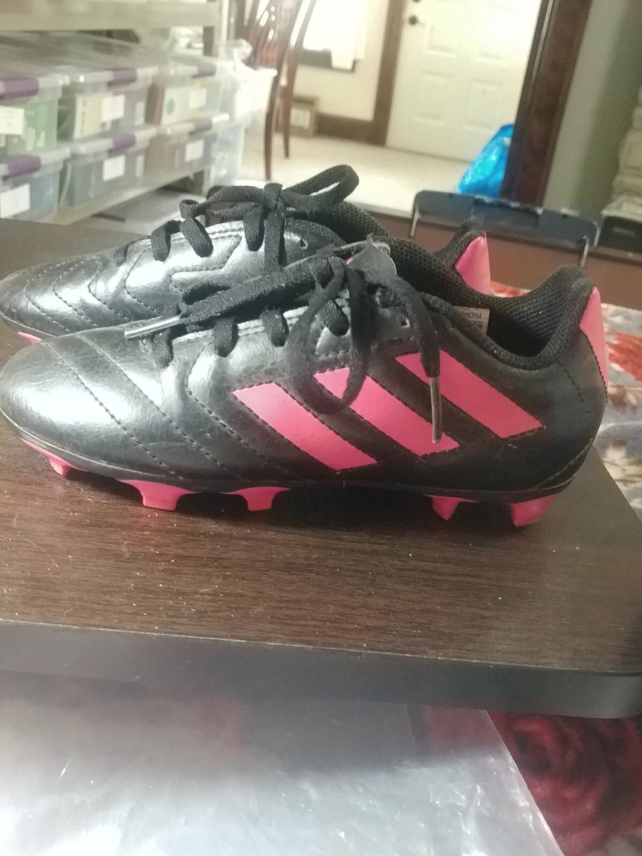 Adidas youth soccer cleats SGC753002 US children youth Size 1 black pink