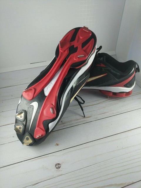 nike shox cleats