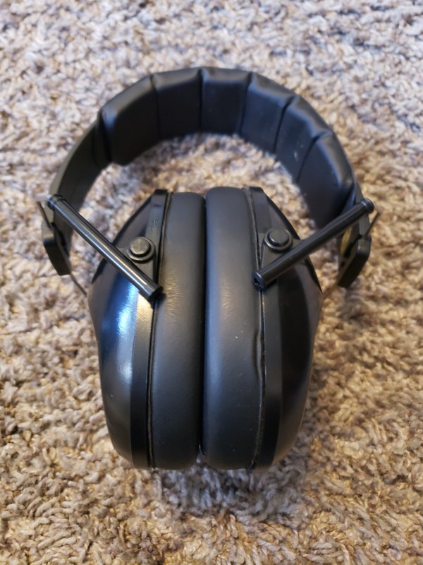 WALKER'S Headphones Sound deafening noise cancelling Airport shooting