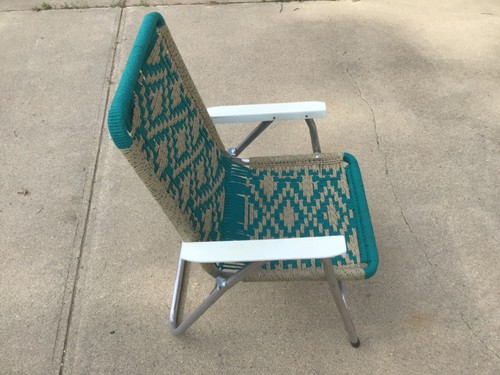2 Vintage Aluminum Sunbeam Folding Lawn Chairs Macrame Weave Woven Green & Tan - Picture 9 of 12