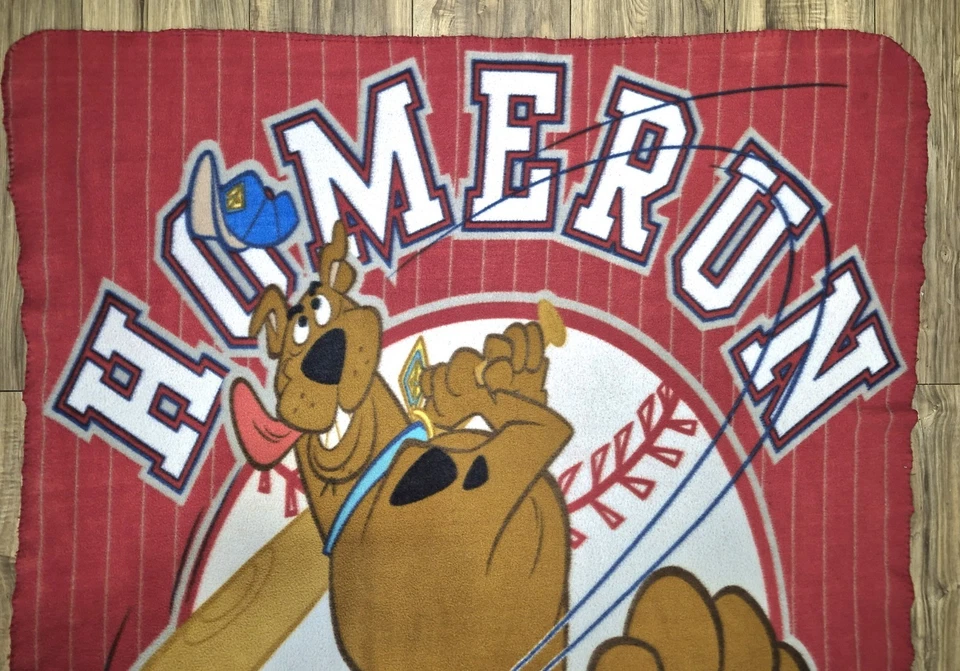 Manta Scooby Doo 1999 de colección Home Run 64x44 tema deportivo rojo muy raro Foto 2 de 4