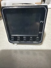 OMRON DIGITAL CONTROLLER E5CC-QX3A5M-001
