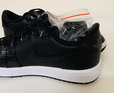 Nike Air Jordan 1 Low Golf Shoes Mens Sz 3.5/ Women 5 Black  display picture 3