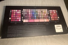 Nordstrom Beauty Essential Deluxe Palette Lips Eyes & Face Set New In Box