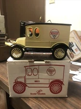 Polarine Motor Oil 1920 Truck Bank HGK Enterprises Diecast USA