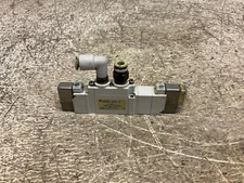 SMC SY5320-5LZD-01 Pneumatic Valve SY53205LZD01 SY5320 (VT)