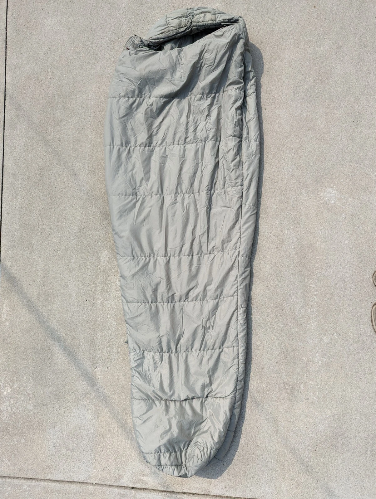 GC - US Military Intermediate Cold Weather Modular Gray Sleeping Bag USGI
Opens in a new window or t