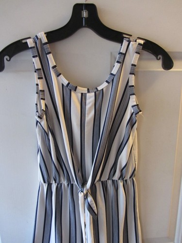 Jenna and Jessie Girls outfit size 10, onepiece, romper, striped jump suite - Picture 3 of 7