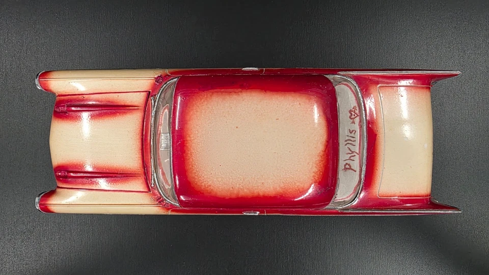 AMT 1957 CHEVY BUILT SCALE SURVIVOR PHYLLIS + TOM LOOK BDC - Image 3 of 4