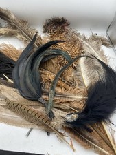 LARGE LOT ANTIQUE/VINTAGE MILLINARY FEATHERS. PLUMBS, OSTRICH ETC