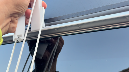 Bongo3D - Mazda Bongo Clothesline – Rain Gutter Clip-On! - Video 1 of 1