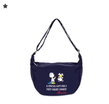 Peanuts Snoopy Sling Bag Navy(100% official Authentic item)