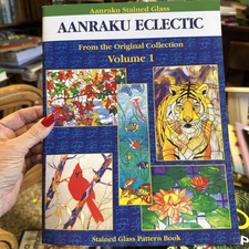 Stained Glass Pattern Book: Aanraku Eclectic Stained Glass Pattern Volume 9