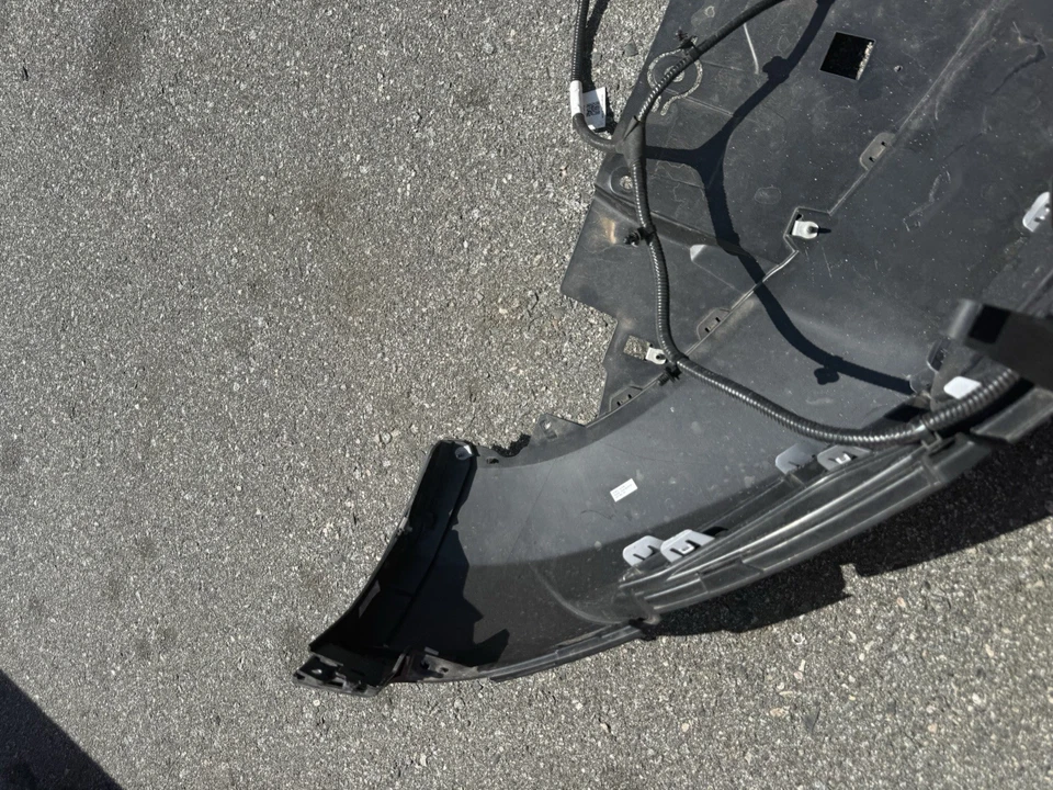 2024 2025 Buick Encore GX Lower Bumper Cover Fascia 42771023 OEM 2168 Foto 2 de 4