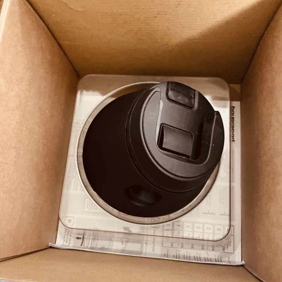 Bouncepad Click Secure Tablet Docking Station for POS w/ 2 Keys, Black *Ugly Box - Image 3 of 4