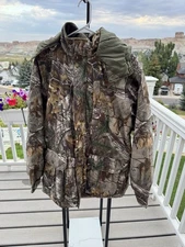 MASTER SPORTSMAN CAMO HEAVY HUNTING JACKET, SIZE M, VERY NICE CLEAN CONDITION