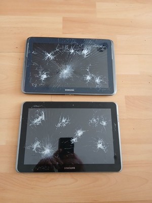 Samsung Tablet 0168 Galaxy Tab Defekt für Ersatzteil Reparatur Bastler 2 Stück