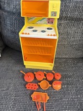 Barbie 1978 Dream House Yellow Stove Oven Microwave Playset 2417 Food Dishes Lot