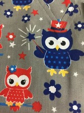 SCRUB TOP SIZES: XS, S, M, L Patriotic OWLS FIREWORKS NWT NURSE VET CNA Owl
