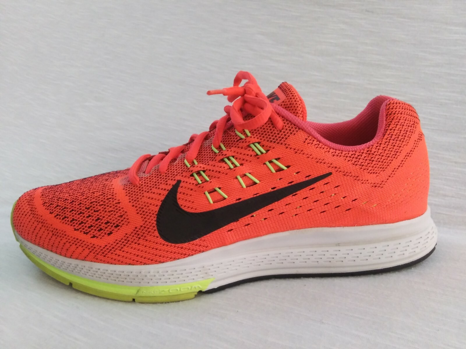 nike air zoom structure 18 sale
