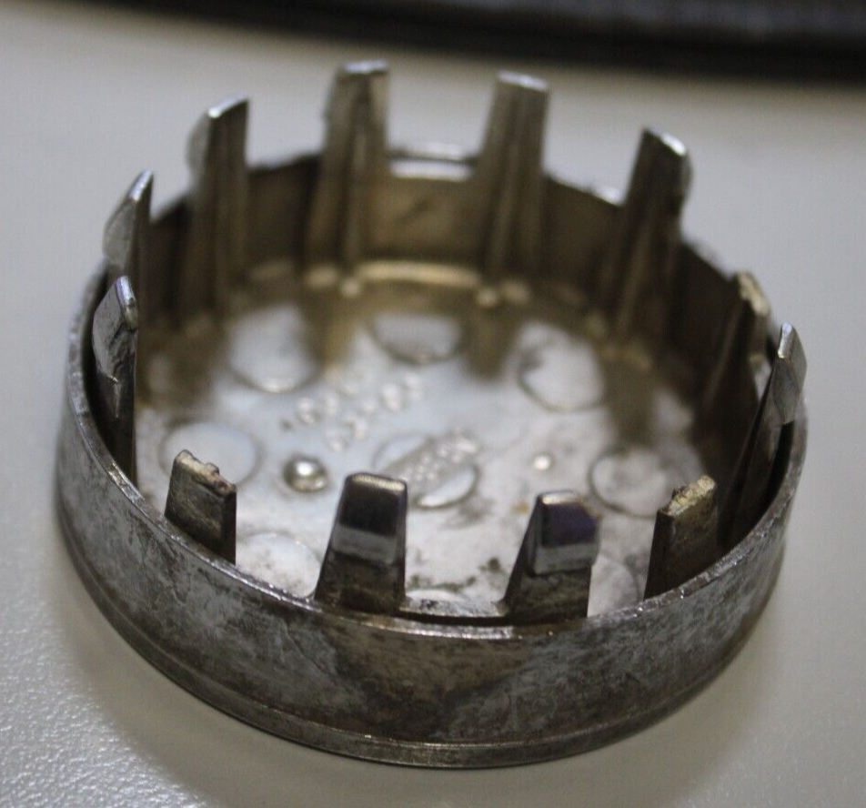 84 85 86 Nissan 300ZX OEM Center Hub Cap 62150 62151 40343-03P00