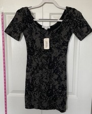 Sexy little black bodycon dress (lace print) S