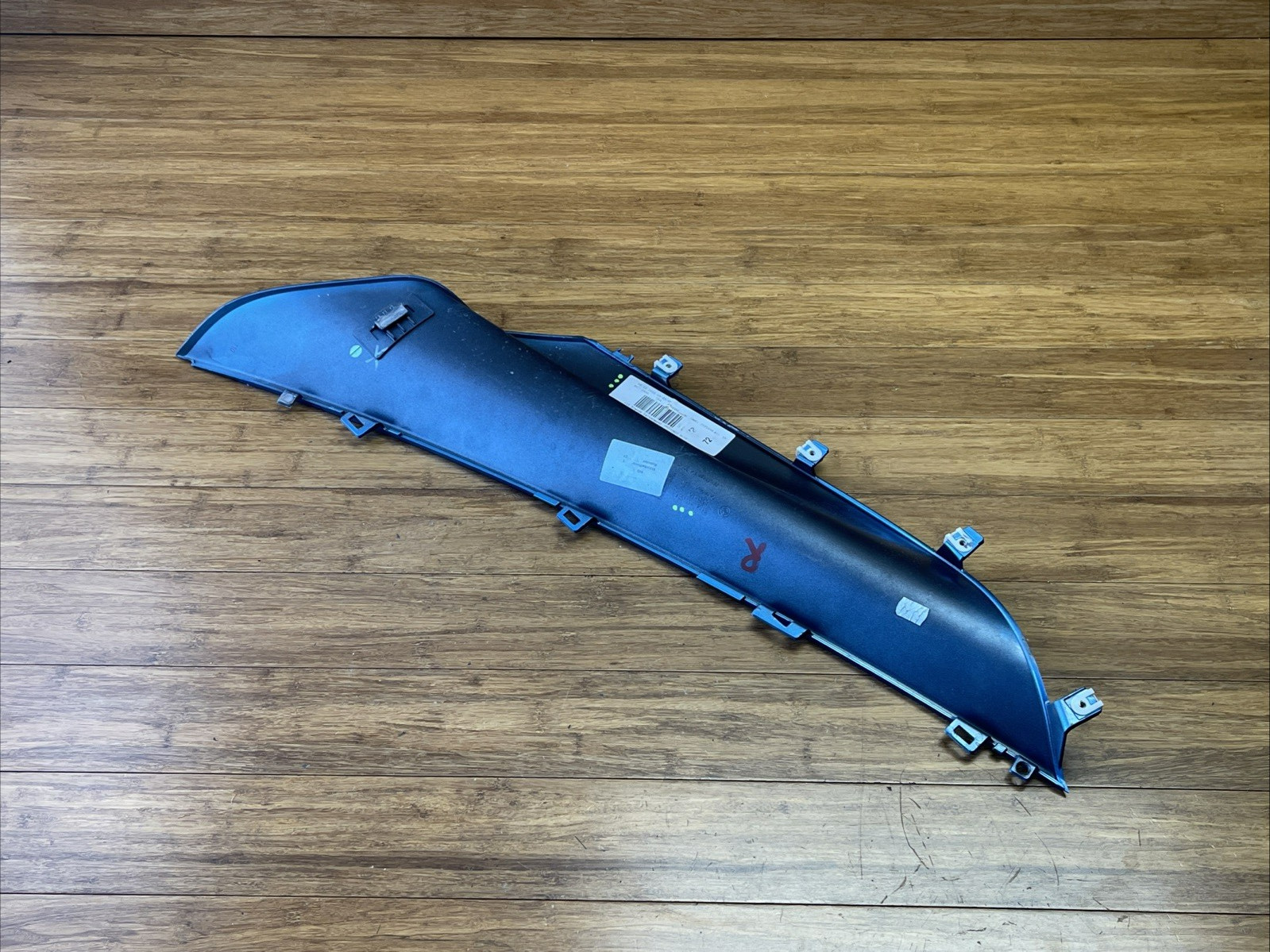 2014-2020 BMW i8 I12 Rear Right Upper Quarter Panel Trim Cover OEM *NOTE*