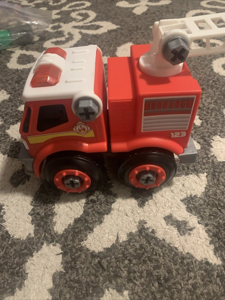 Machine Maker Construction Mega City Service Team Set - Image 4 of 4