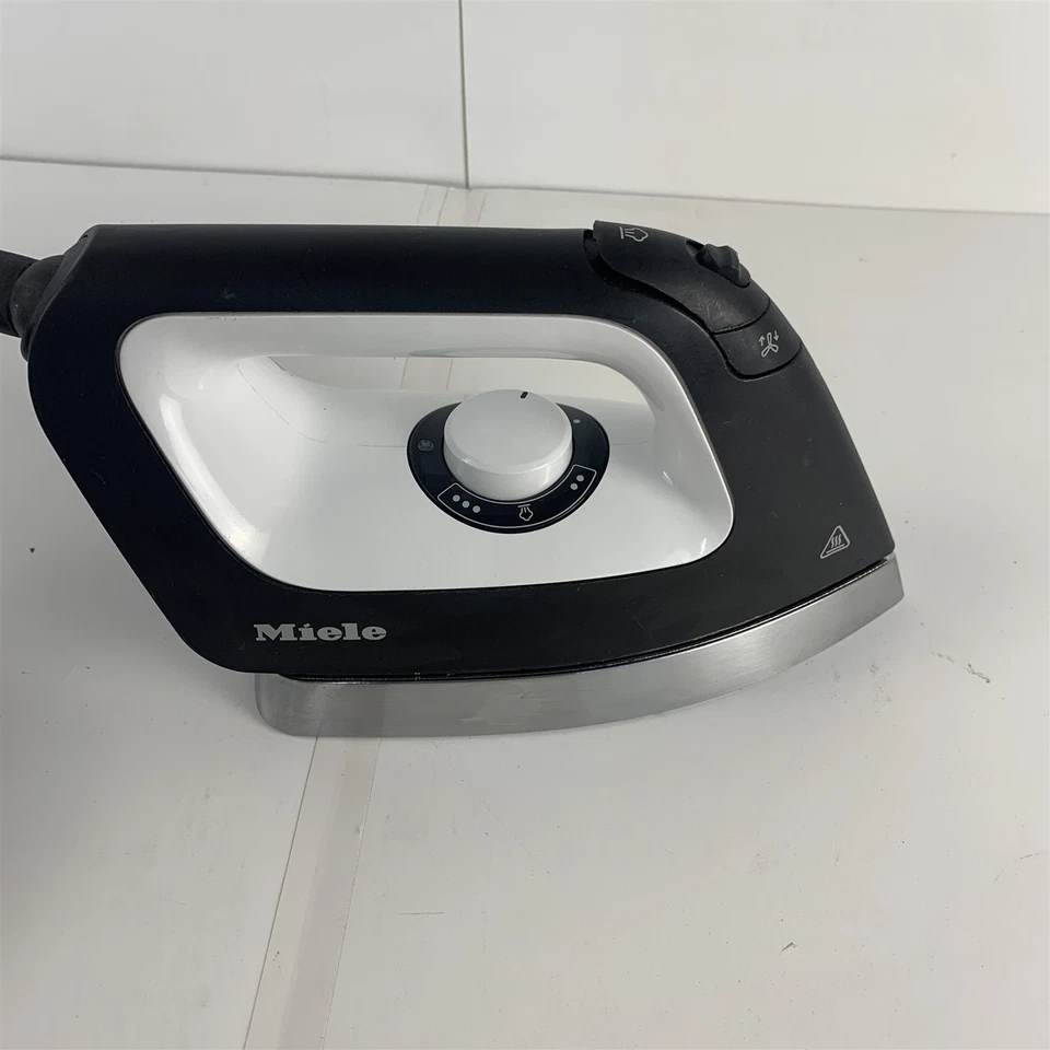 Miele Iron - For Ironing appliances HANDIRONBX826BX847 - Image 2 of 4