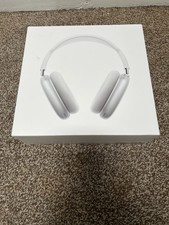 Apple AirPods Max with Smart Case Brand New Space Grey In Box Never Used