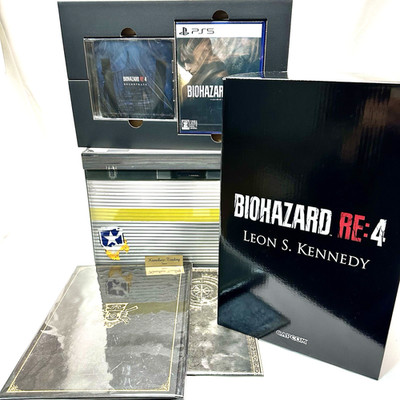 Biohazard RE:4 Collector s Edition PS5 CAPCOM GAME Leon Figure Limited