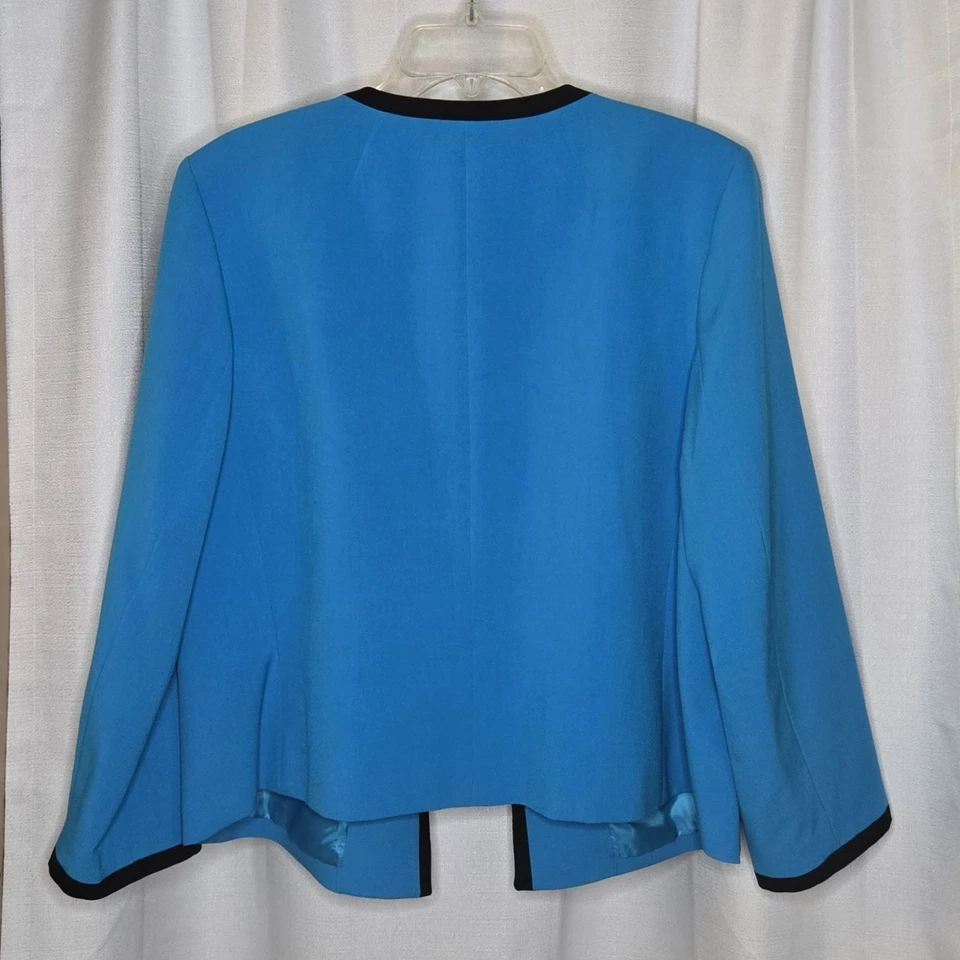 Nine West blue, black trim classic mod blazer 14W office business retro corpcore - Image 2 of 4