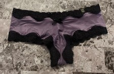 NWOT VICTORIA'S SECRET XS PURPLE SATIN SMOOTH BEIGE LACE RARE CHEEKY PANTIES