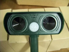 4Garden Animal Repeller Ultrasonic Outdoor Solar Power Pest Cat Mice Deer Sensor