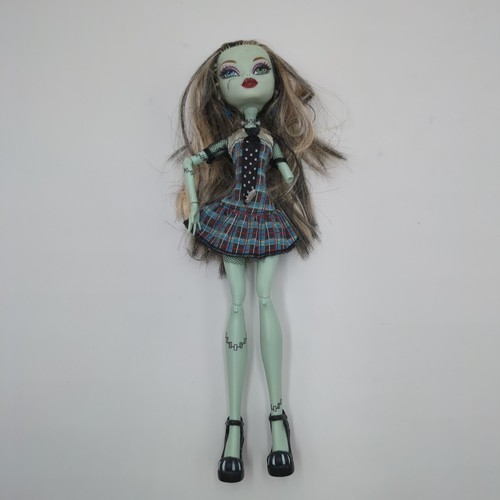Monster High First Wave Frankie Stein Elastic Band Original Doll MISSING ARM
