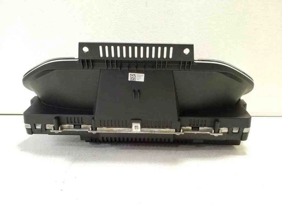 VOLVO XC90 I Instrument Cluster 0263719287 2.0 2017 32164891 - Image 2 of 4