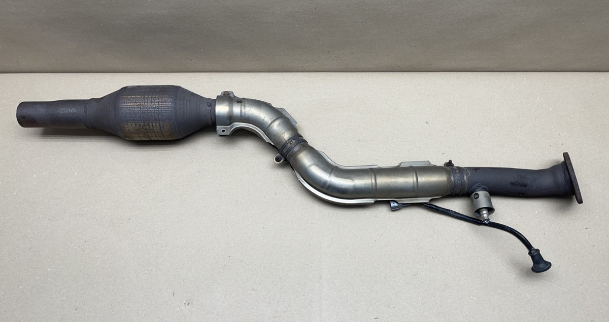 06-13 LEXUS IS250C IS250 FRONT EXHAUST PIPE CUTOFF RIGHT SIDE OEM 17410-31G50