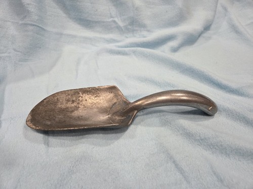 Ray Senders Cast Aluminum Garden Spade