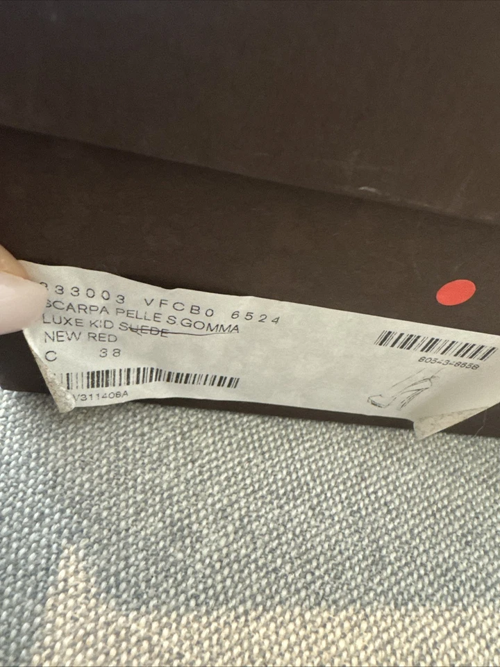 NEW Bottega Veneta Women's $720 Red Suede Platform Heel Pump Shoes 38 - Image 4 of 4